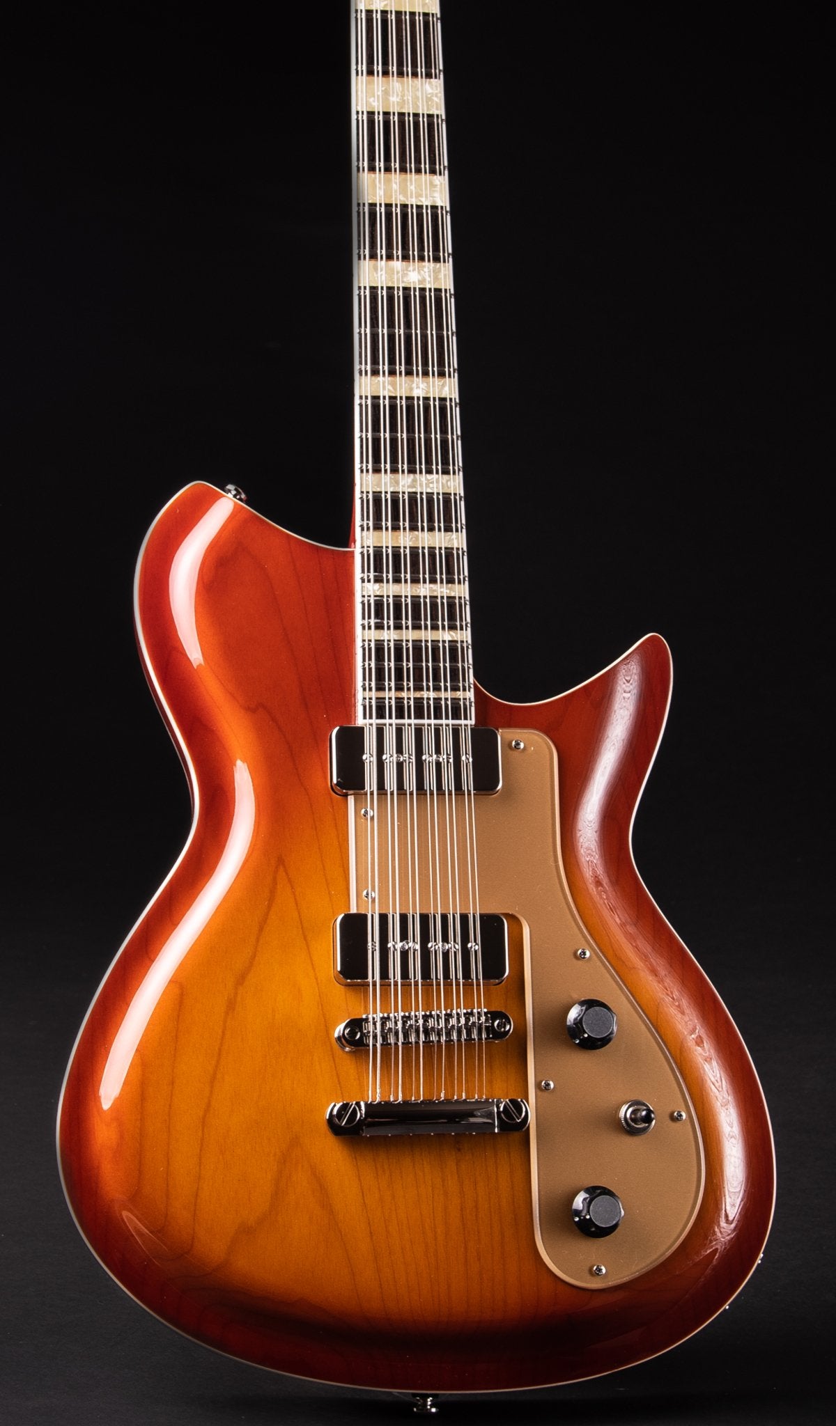 Eastwood Guitars Rivolta Combinata 12 Autunno Burst