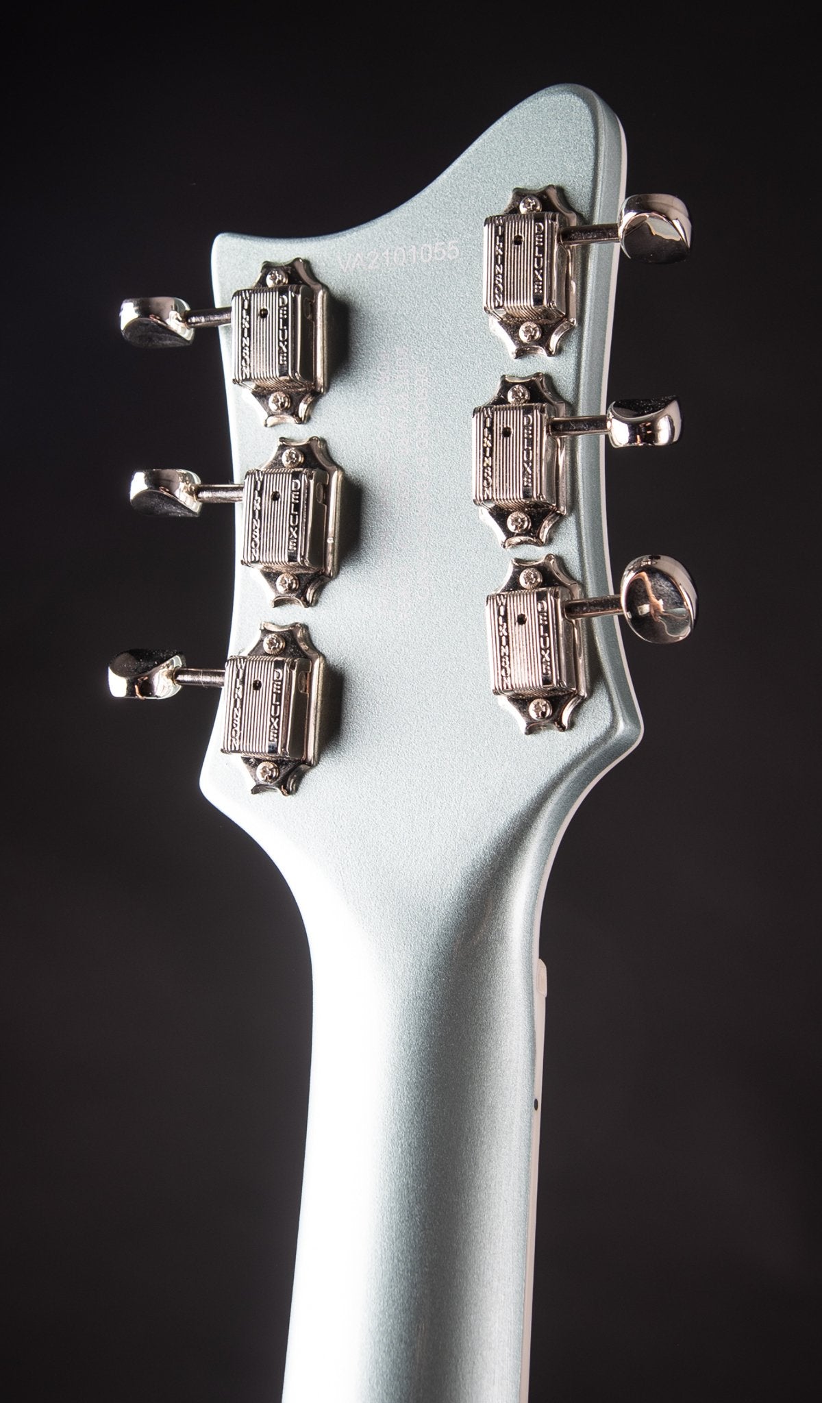 Eastwood Guitars Rivolta Mondata Baritone VIII Ice Blue Metallic