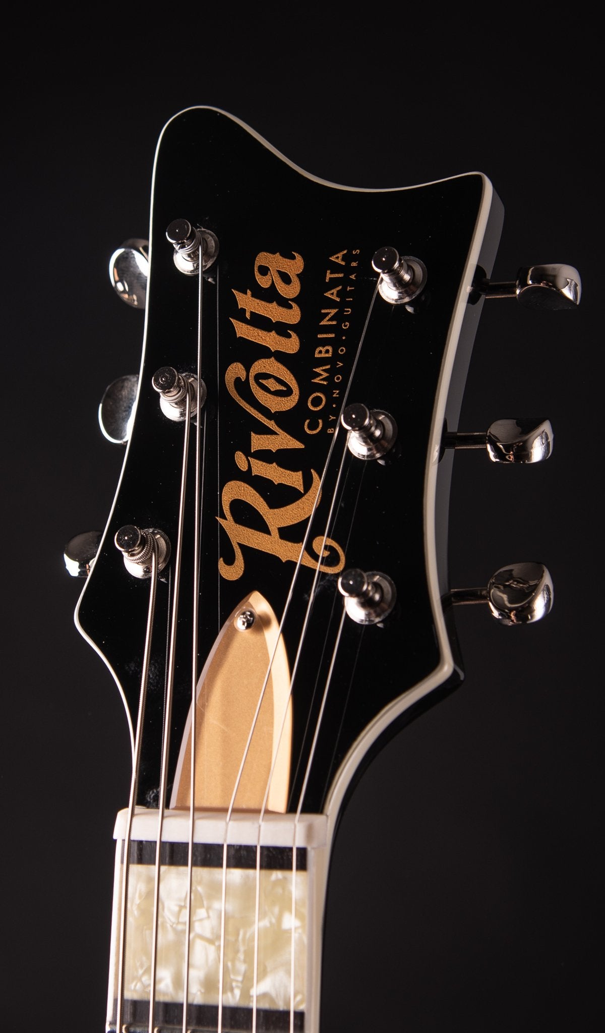 Rivolta Combinata XVIII Toro Black