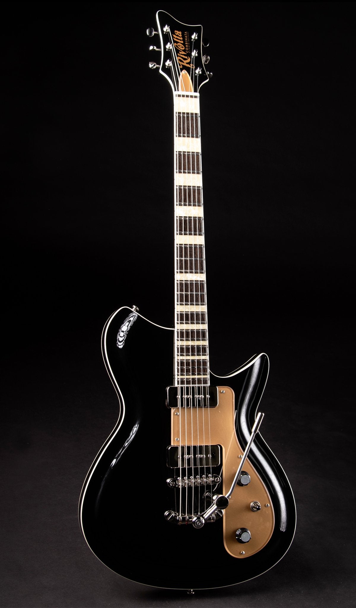 Eastwood Guitars Rivolta Combinata XVII Toro Black Full Front