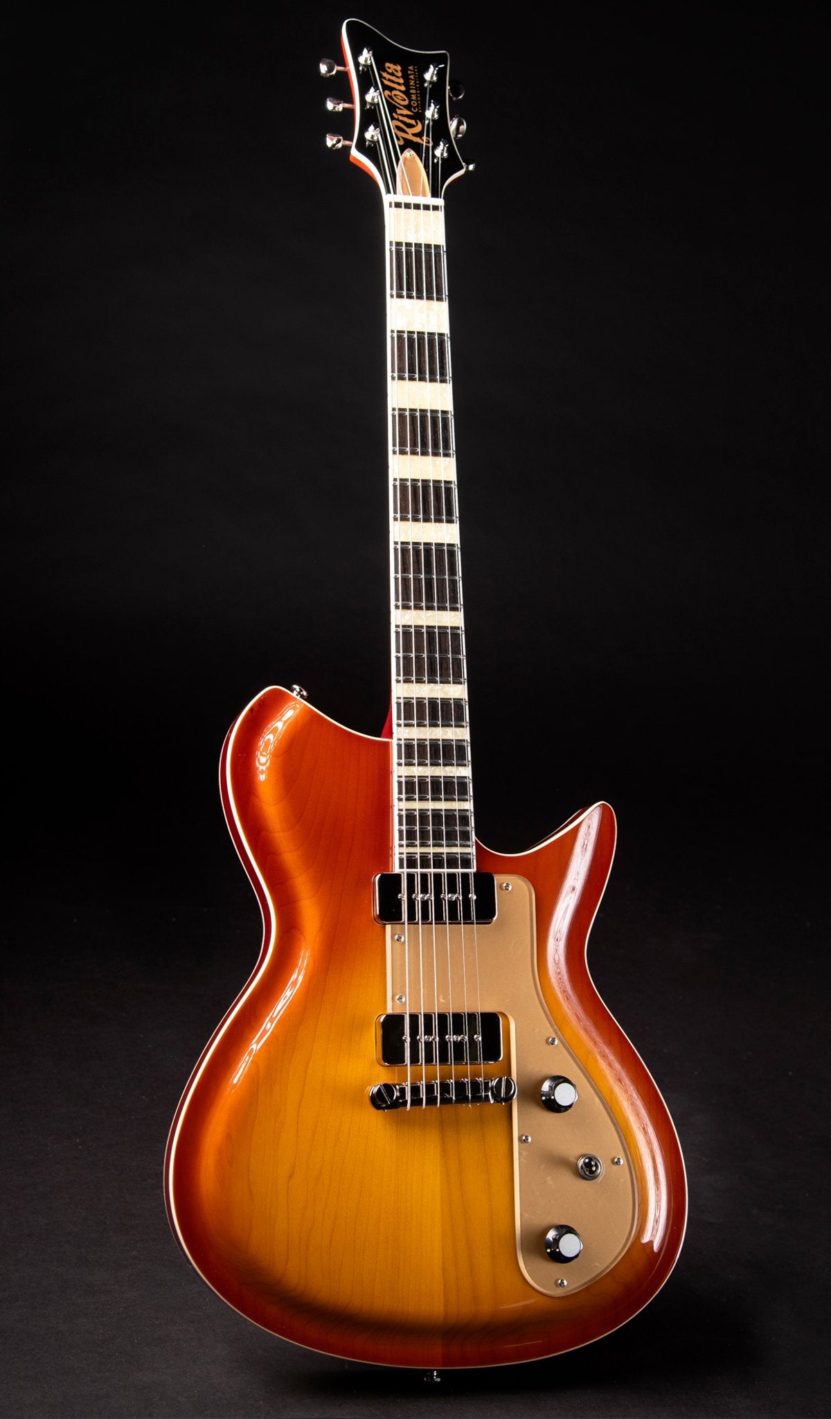 Eastwood Guitars Rivolta Combinata Autunno Burst Angled